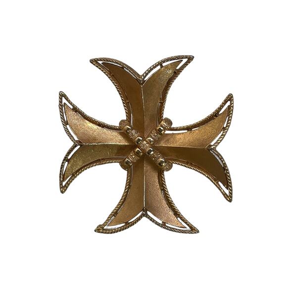 1960s Brushed & Rope Textured Gold Plated Maltese Heraldic Cross Pin Brooch - Picture 3 of 3
